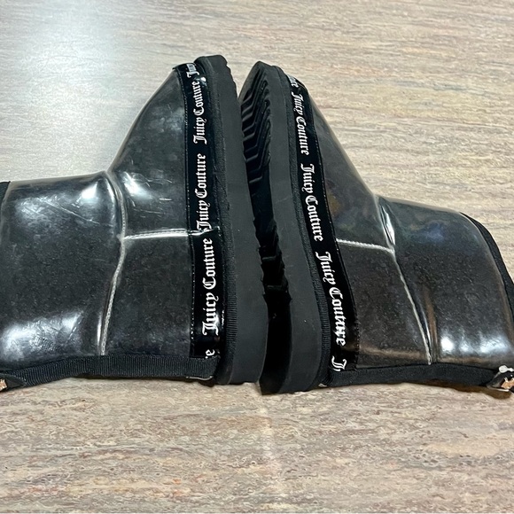 Juicy Couture clear rubber ankle boots with black faux fur - Picture 6 of 13